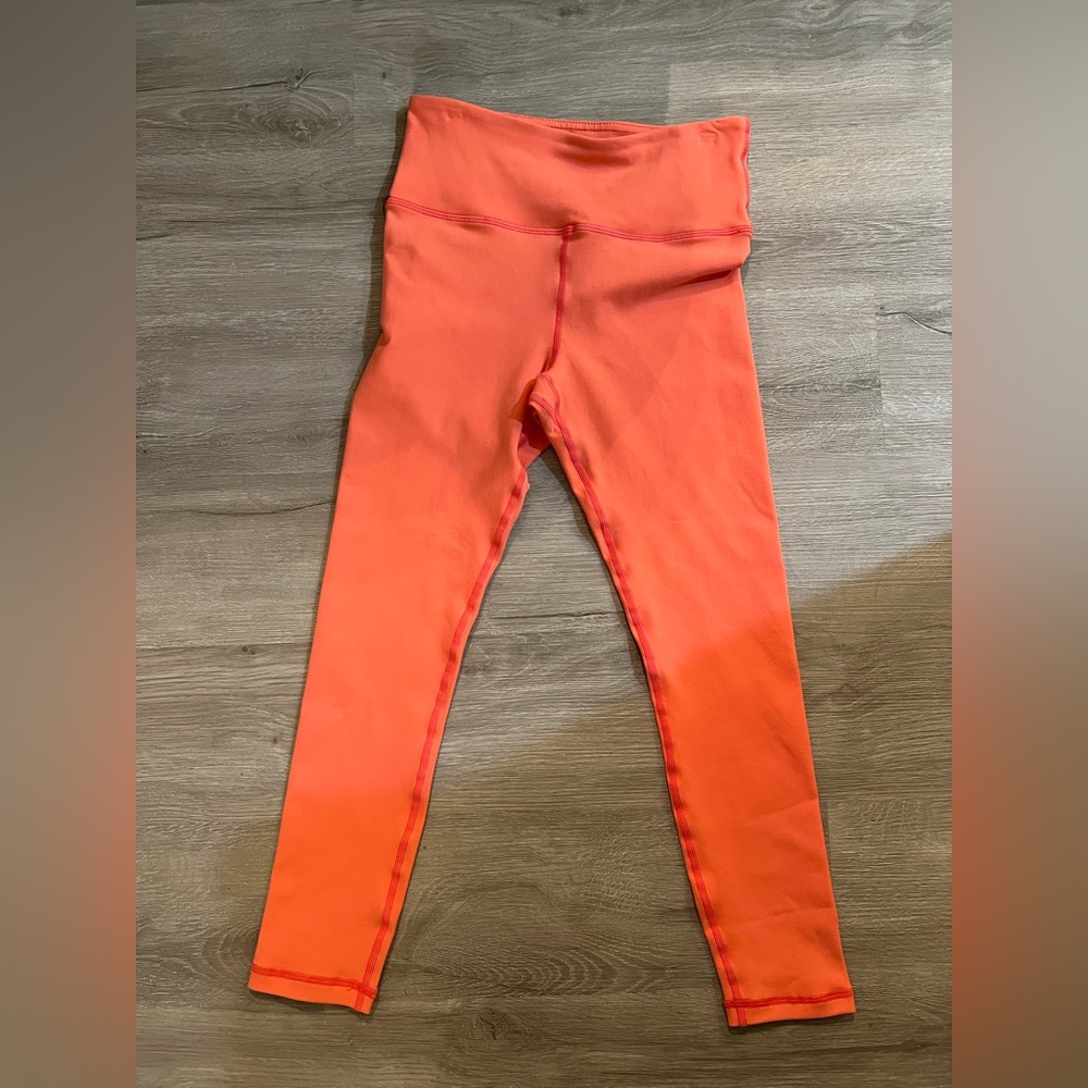 VMMA orange leggings